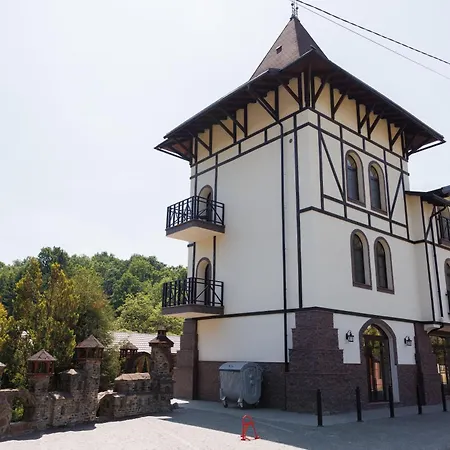 דירה в центрі שאיאן