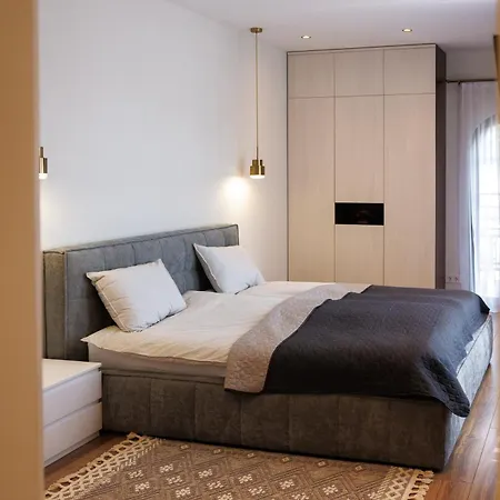 в центрі Διαμέρισμα Shaian