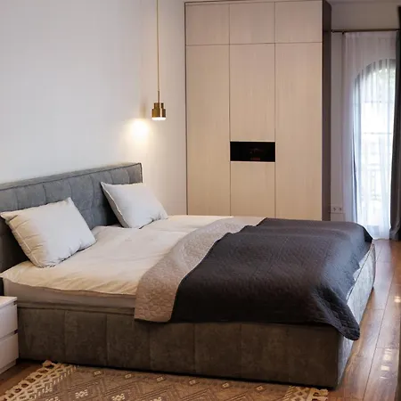 в центрі דירה *