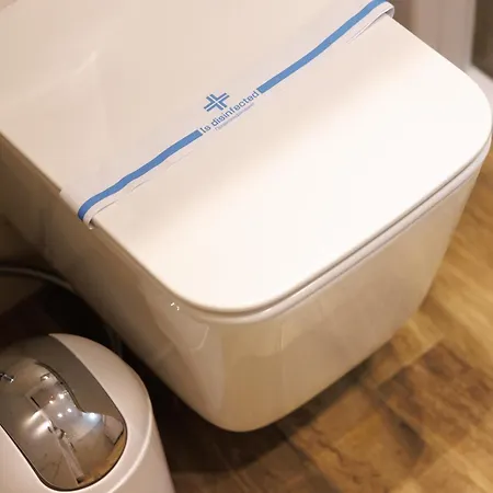 в центрі * שאיאן